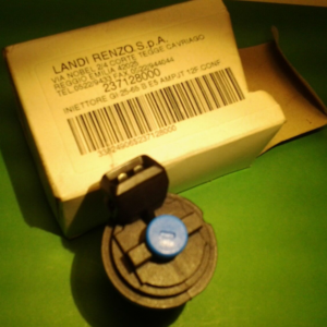 Landi Renzo LPG Injector - New - Blue Cap - 12-Hole - Bosch Connection - P/N: 237128000 - Image 4
